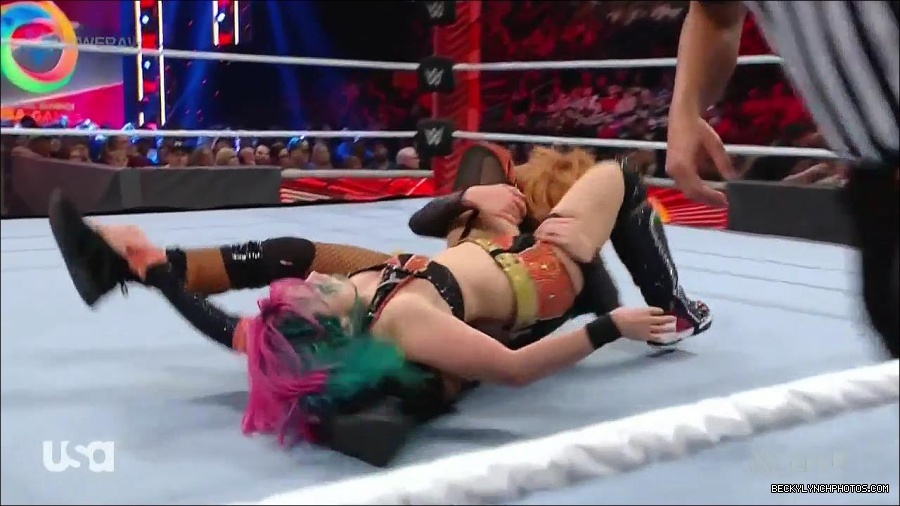 WWE_Monday_Night_Raw_2022_05_23_720p_HDTV_x264-NWCHD_mp4_007568368.jpg