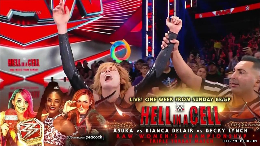 WWE_Monday_Night_Raw_2022_05_23_720p_HDTV_x264-NWCHD_mp4_007601601.jpg