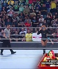 WWE_Monday_Night_Raw_2022_05_23_720p_HDTV_x264-NWCHD_mp4_007066967.jpg