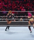 WWE_Monday_Night_Raw_2022_05_23_720p_HDTV_x264-NWCHD_mp4_007085786.jpg