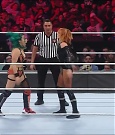 WWE_Monday_Night_Raw_2022_05_23_720p_HDTV_x264-NWCHD_mp4_007090590.jpg