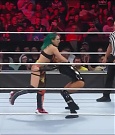 WWE_Monday_Night_Raw_2022_05_23_720p_HDTV_x264-NWCHD_mp4_007092592.jpg