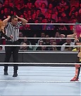 WWE_Monday_Night_Raw_2022_05_23_720p_HDTV_x264-NWCHD_mp4_007098999.jpg
