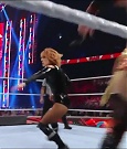 WWE_Monday_Night_Raw_2022_05_23_720p_HDTV_x264-NWCHD_mp4_007101802.jpg