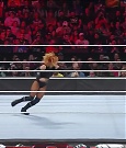 WWE_Monday_Night_Raw_2022_05_23_720p_HDTV_x264-NWCHD_mp4_007102202.jpg