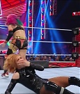 WWE_Monday_Night_Raw_2022_05_23_720p_HDTV_x264-NWCHD_mp4_007111812.jpg