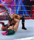WWE_Monday_Night_Raw_2022_05_23_720p_HDTV_x264-NWCHD_mp4_007117017.jpg