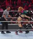WWE_Monday_Night_Raw_2022_05_23_720p_HDTV_x264-NWCHD_mp4_007134634.jpg