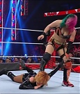 WWE_Monday_Night_Raw_2022_05_23_720p_HDTV_x264-NWCHD_mp4_007154254.jpg