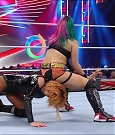 WWE_Monday_Night_Raw_2022_05_23_720p_HDTV_x264-NWCHD_mp4_007162662.jpg