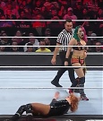 WWE_Monday_Night_Raw_2022_05_23_720p_HDTV_x264-NWCHD_mp4_007173473.jpg