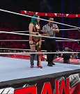 WWE_Monday_Night_Raw_2022_05_23_720p_HDTV_x264-NWCHD_mp4_007175475.jpg