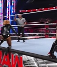 WWE_Monday_Night_Raw_2022_05_23_720p_HDTV_x264-NWCHD_mp4_007183083.jpg