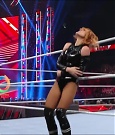 WWE_Monday_Night_Raw_2022_05_23_720p_HDTV_x264-NWCHD_mp4_007190290.jpg