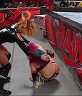 WWE_Monday_Night_Raw_2022_05_23_720p_HDTV_x264-NWCHD_mp4_007263564.jpg