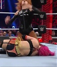 WWE_Monday_Night_Raw_2022_05_23_720p_HDTV_x264-NWCHD_mp4_007283984.jpg