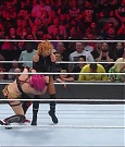 WWE_Monday_Night_Raw_2022_05_23_720p_HDTV_x264-NWCHD_mp4_007294795.jpg