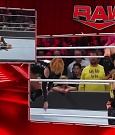 WWE_Monday_Night_Raw_2022_05_23_720p_HDTV_x264-NWCHD_mp4_007314415.jpg