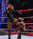 WWE_Monday_Night_Raw_2022_05_23_720p_HDTV_x264-NWCHD_mp4_007352853.jpg