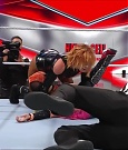 WWE_Monday_Night_Raw_2022_05_23_720p_HDTV_x264-NWCHD_mp4_007410911.jpg