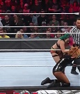 WWE_Monday_Night_Raw_2022_05_23_720p_HDTV_x264-NWCHD_mp4_007443744.jpg