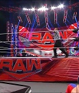 WWE_Monday_Night_Raw_2022_05_23_720p_HDTV_x264-NWCHD_mp4_007465766.jpg