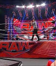 WWE_Monday_Night_Raw_2022_05_23_720p_HDTV_x264-NWCHD_mp4_007466166.jpg