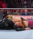 WWE_Monday_Night_Raw_2022_05_23_720p_HDTV_x264-NWCHD_mp4_007478979.jpg