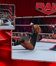 WWE_Monday_Night_Raw_2022_05_23_720p_HDTV_x264-NWCHD_mp4_007488589.jpg