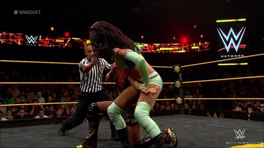 WWE_NXT30_mp4_002012900.jpg