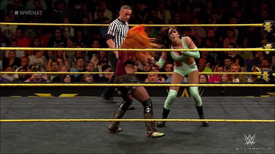 WWE_NXT30_mp4_002024100.jpg