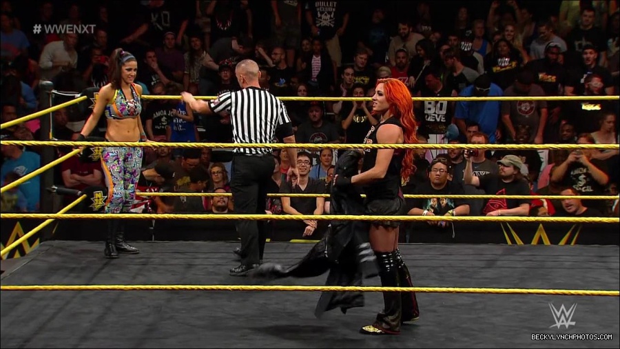 WWE_NXT21_mp4_002558200.jpg