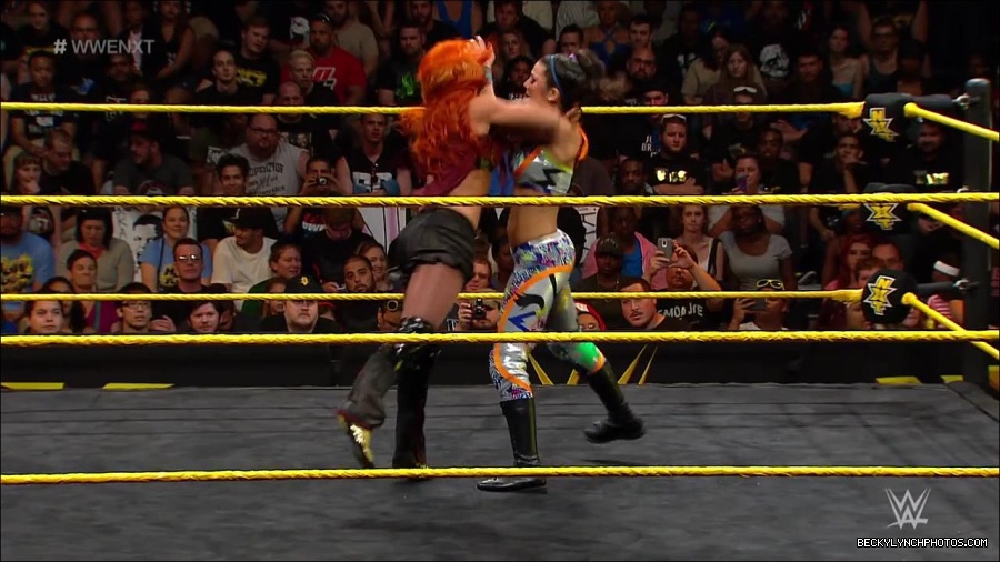 WWE_NXT21_mp4_002598200.jpg