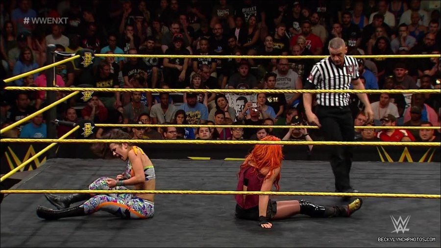 WWE_NXT21_mp4_002790200.jpg