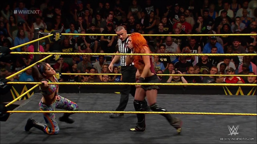 WWE_NXT21_mp4_002795400.jpg