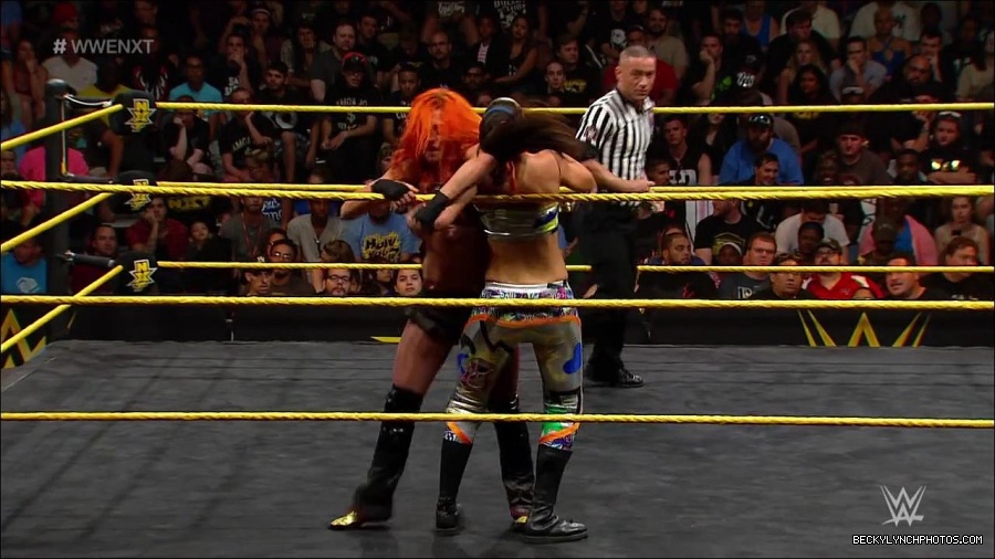 WWE_NXT21_mp4_002806600.jpg