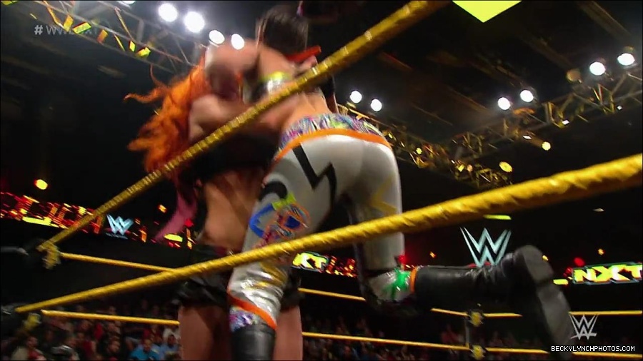 WWE_NXT21_mp4_002904333.jpg