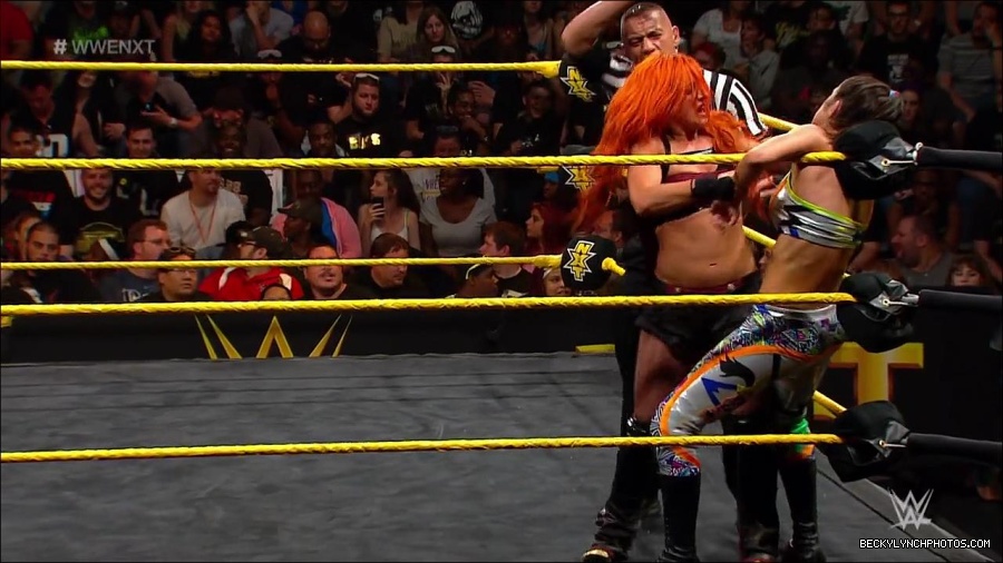 WWE_NXT21_mp4_002911933.jpg