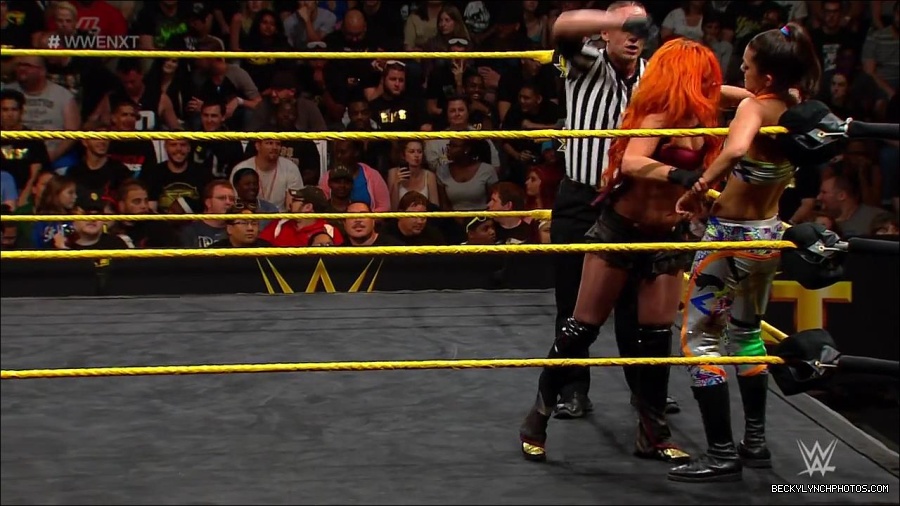 WWE_NXT21_mp4_002913133.jpg