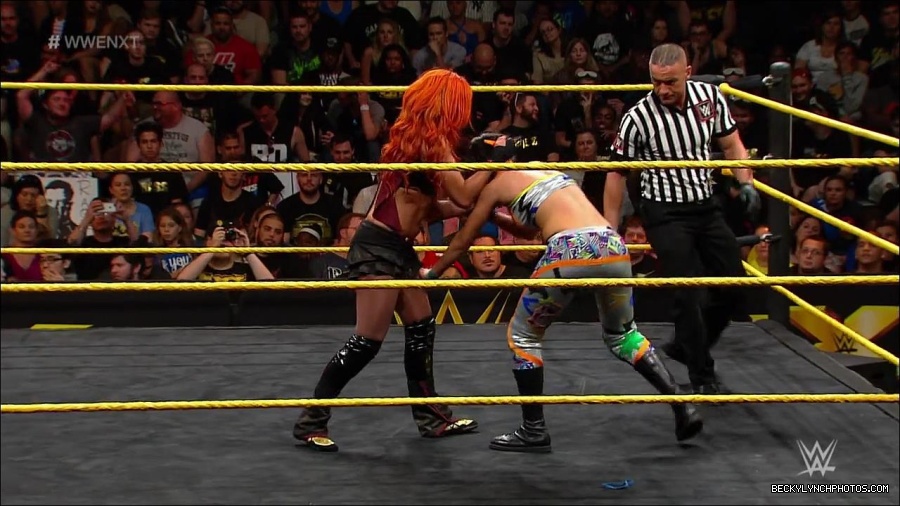 WWE_NXT21_mp4_002922333.jpg