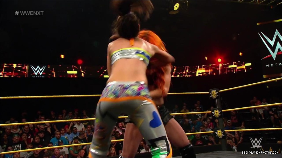 WWE_NXT21_mp4_003039566.jpg