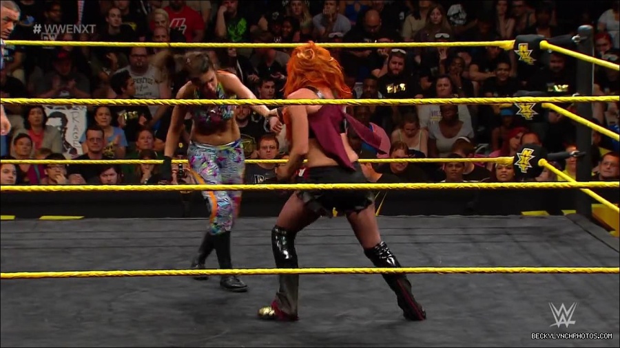 WWE_NXT21_mp4_003045566.jpg