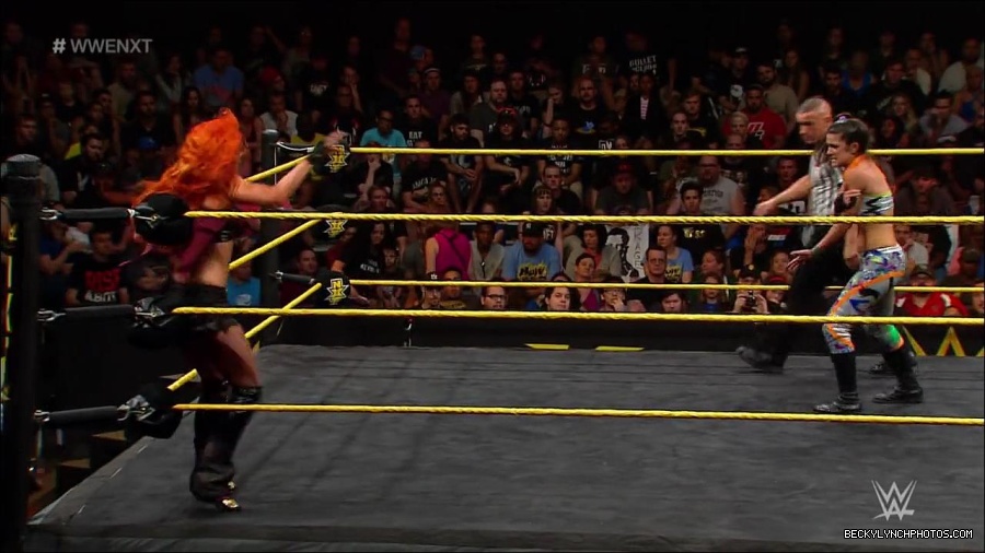 WWE_NXT21_mp4_003057166.jpg