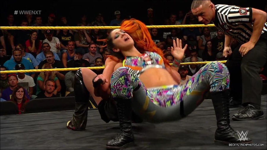 WWE_NXT21_mp4_003104366.jpg