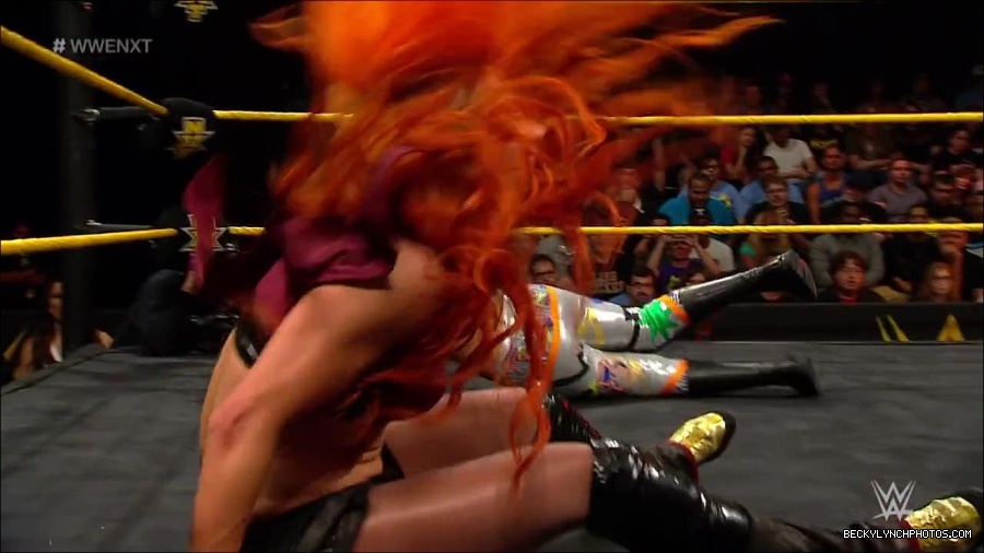 WWE_NXT21_mp4_003141566.jpg