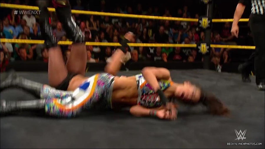 WWE_NXT21_mp4_003171166.jpg