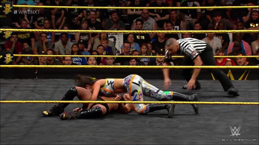 WWE_NXT21_mp4_003173966.jpg