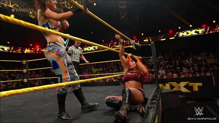 WWE_NXT21_mp4_003211566.jpg