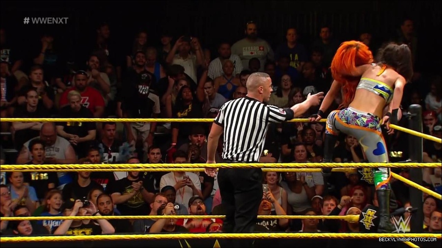 WWE_NXT21_mp4_003235166.jpg