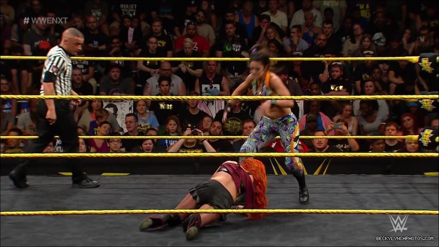 WWE_NXT21_mp4_003265166.jpg